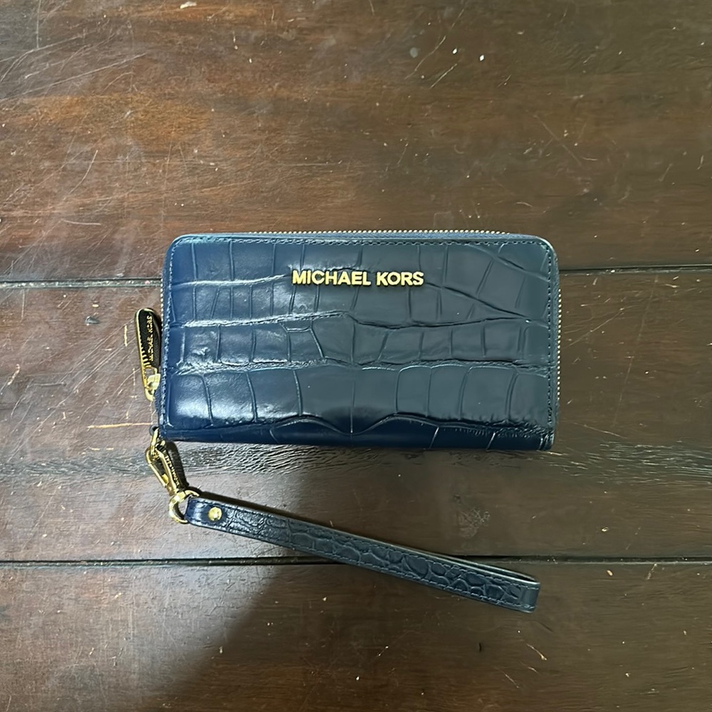 Michael Kors Jetset Phone Wallet